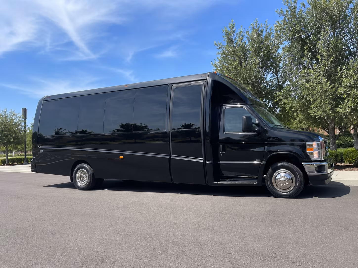 head down i 15 to the san diego zoo safari park or legoland in one comfortable ride