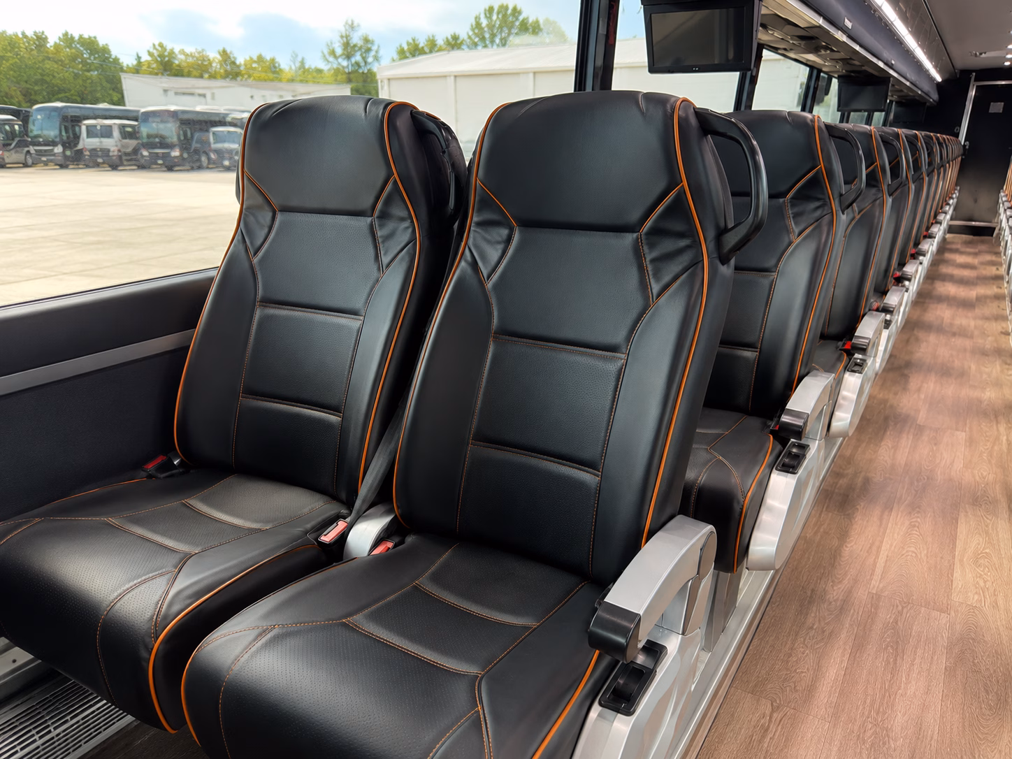 lake elsinore book your lake elsinore long distance charter bus rental