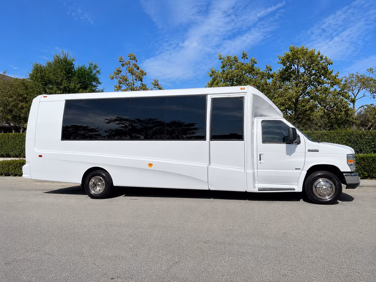 prom night at pechanga a bus makes the drop off easy