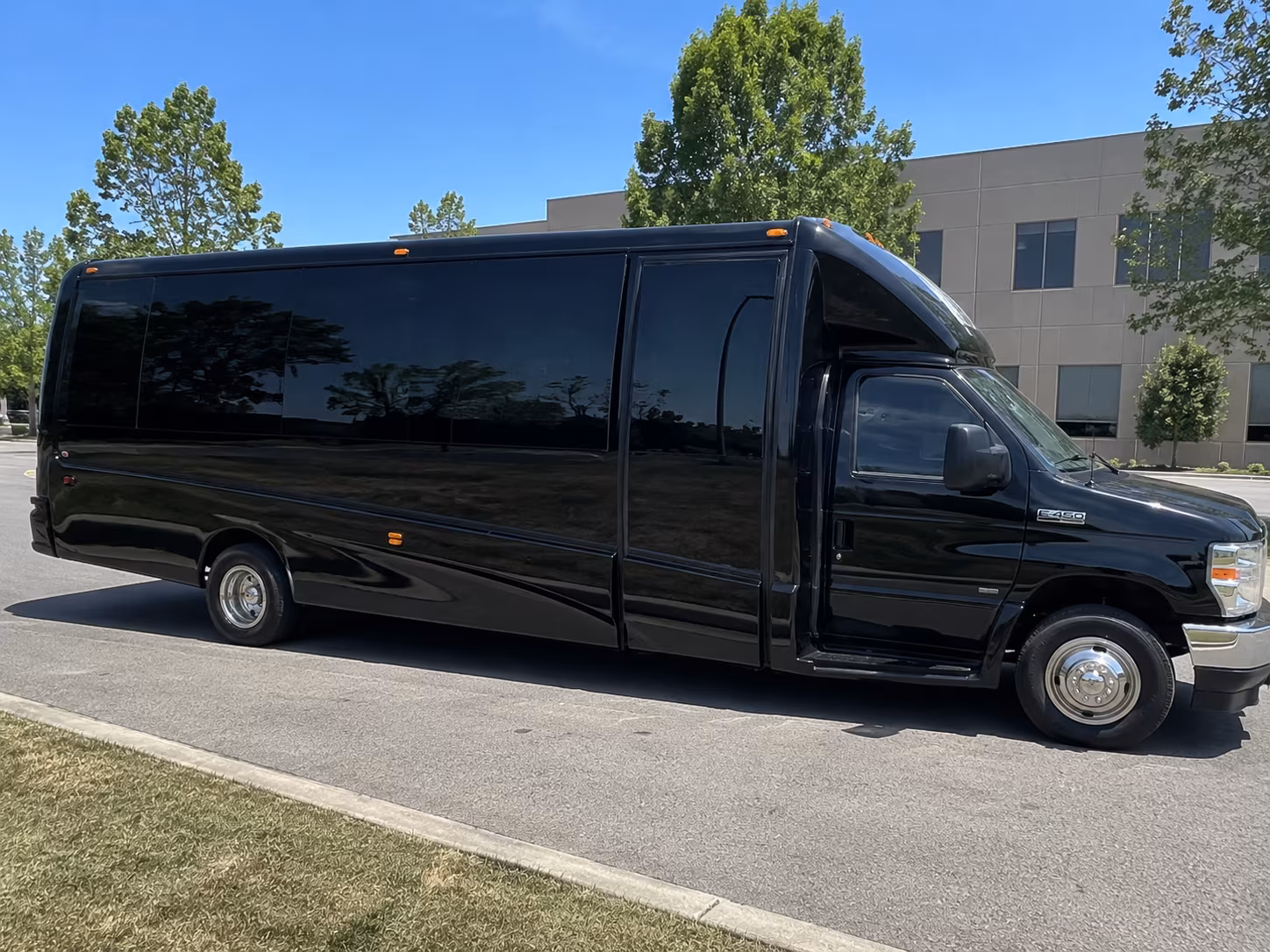 temecula new years eve party bus rental