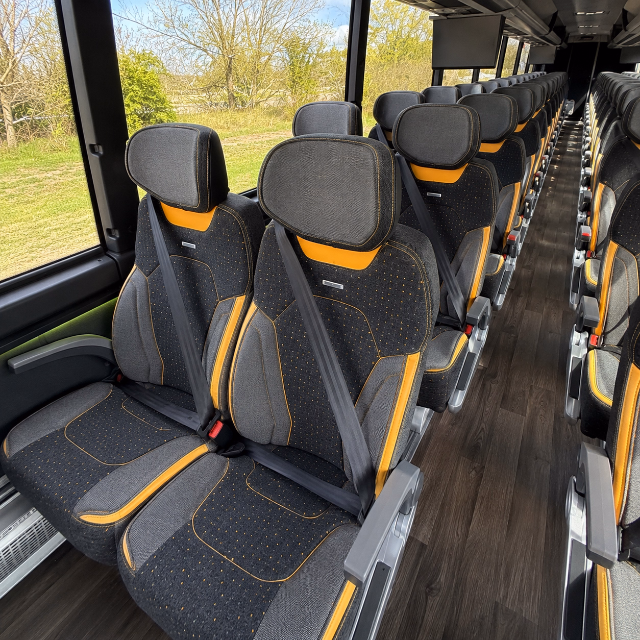 the i 15 corridor connects temecula to san diego la and las vegas let a bus handle every mile