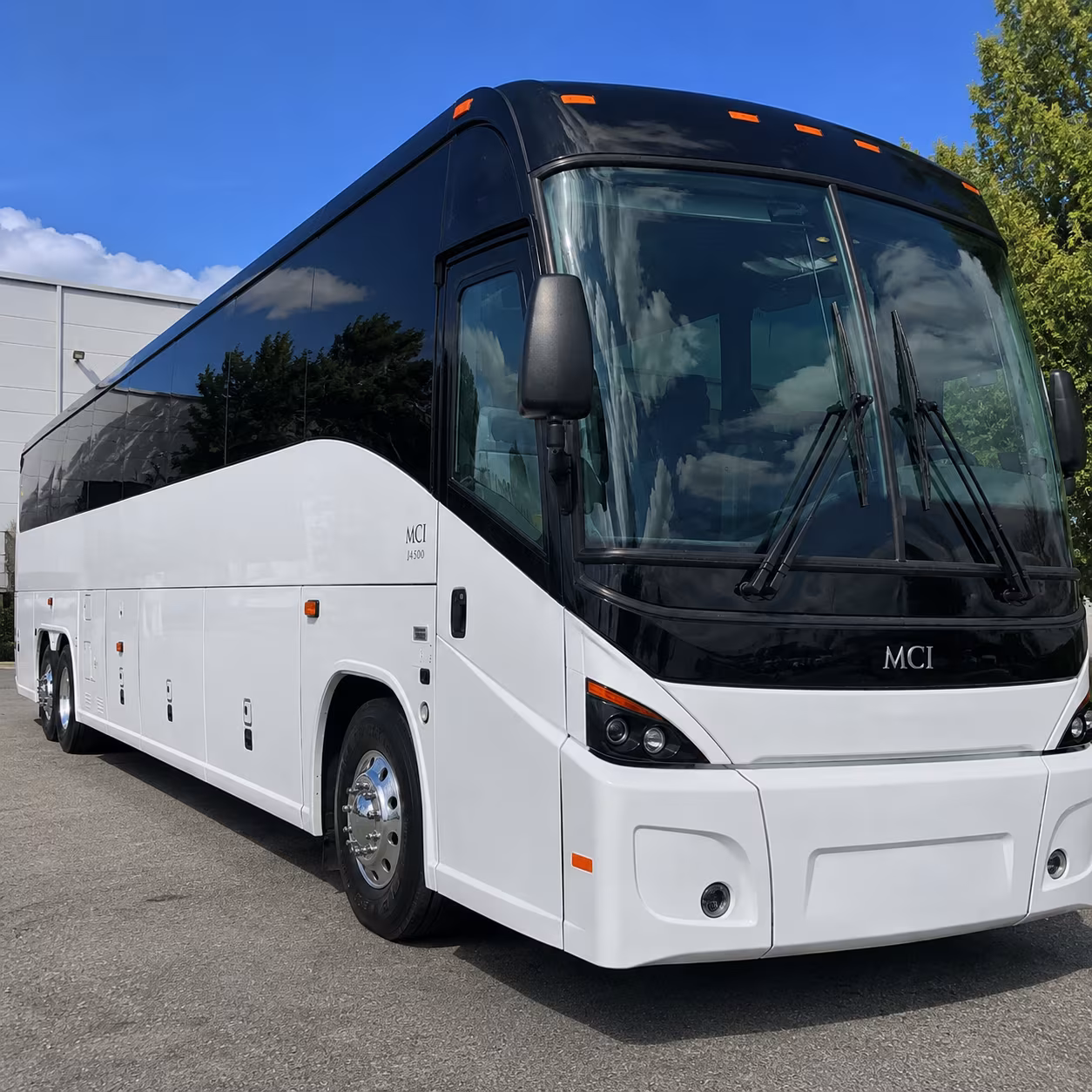 vista travel to vista concerts with a charter bus rental